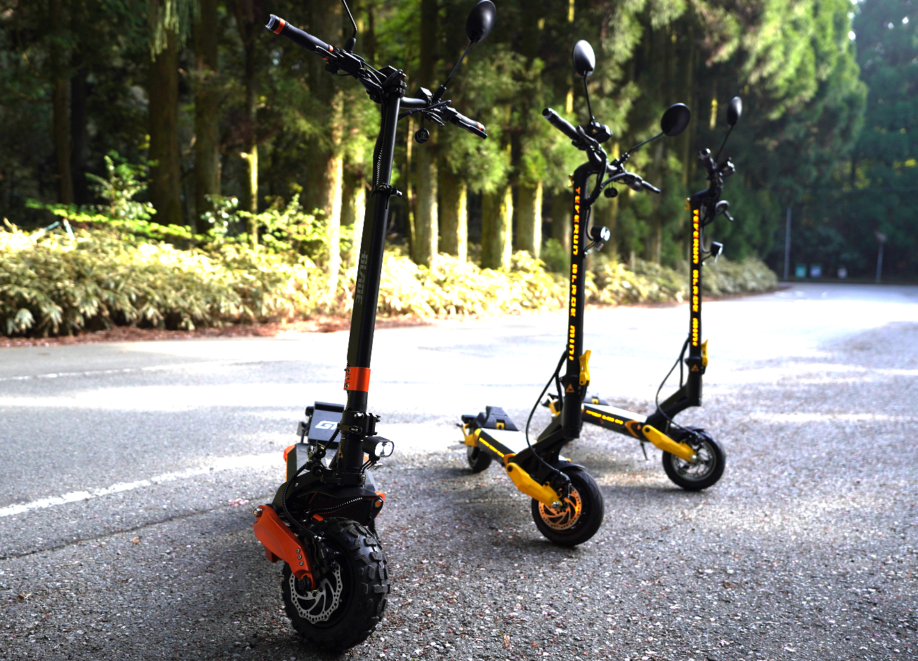 スーパーセール【20%OFF】BLADE GTⅡ 電動キックボード 500W×2 オフロードタイヤ(公道走行可能 / 原付二種)