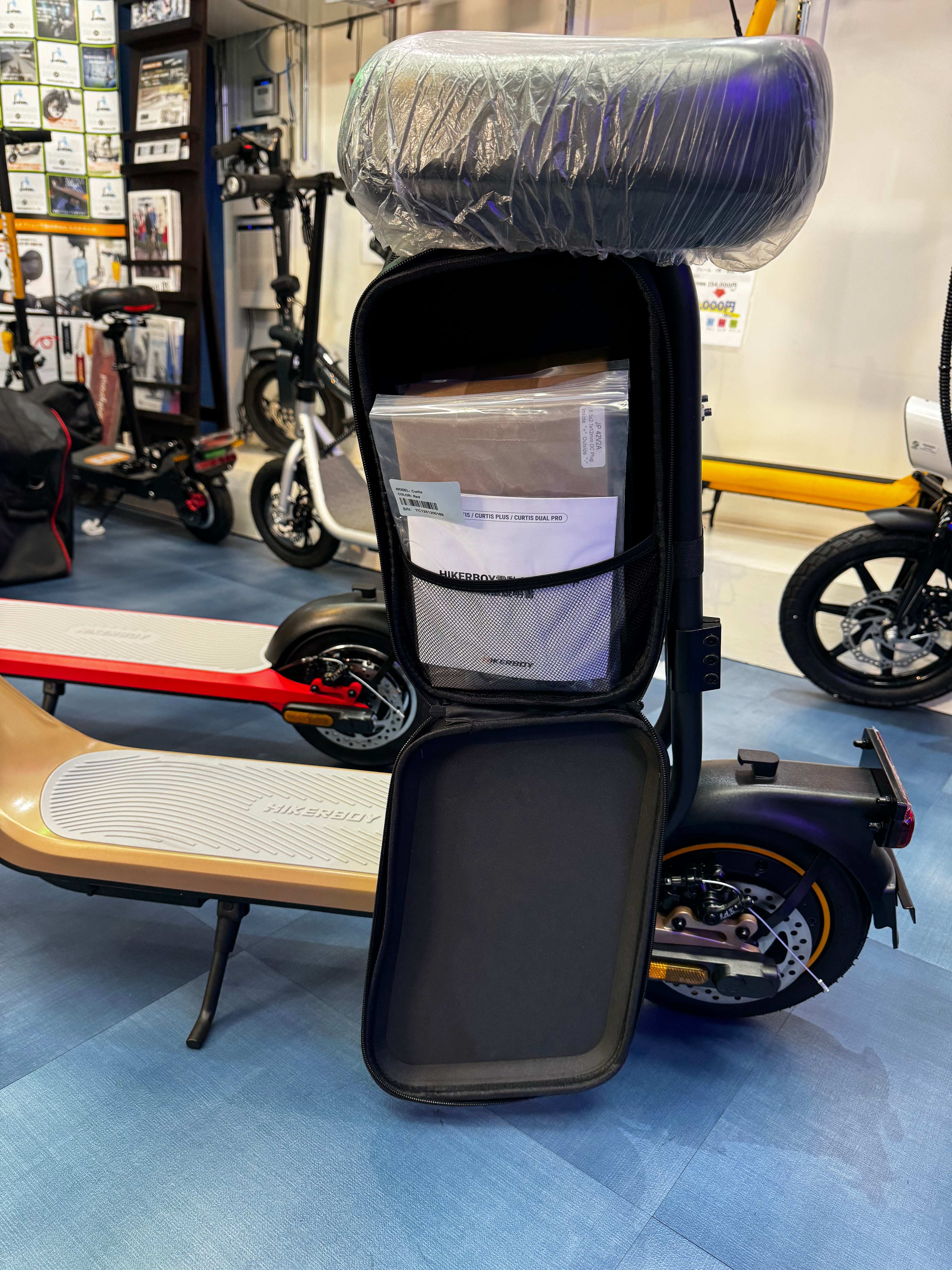 バッグ付きサドル│HIKERBOY CURTIS 専用