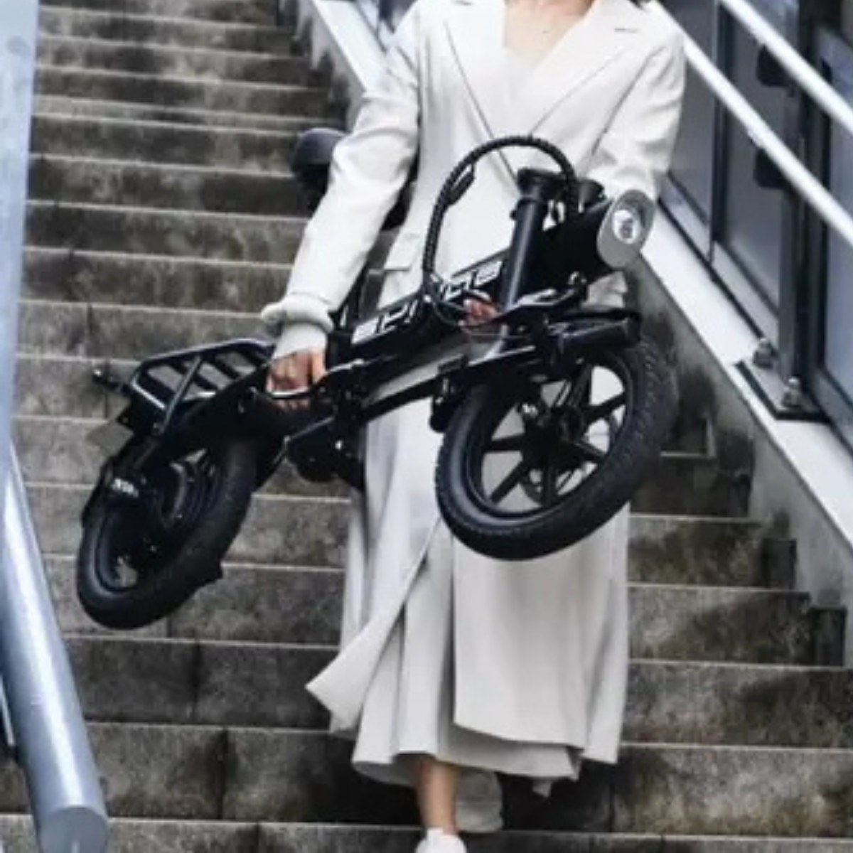 SHiNOBi T 特定小型原動機付自転車